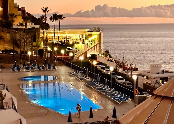 Sea View - Big Terrace - Sunset شقة تاوريتو